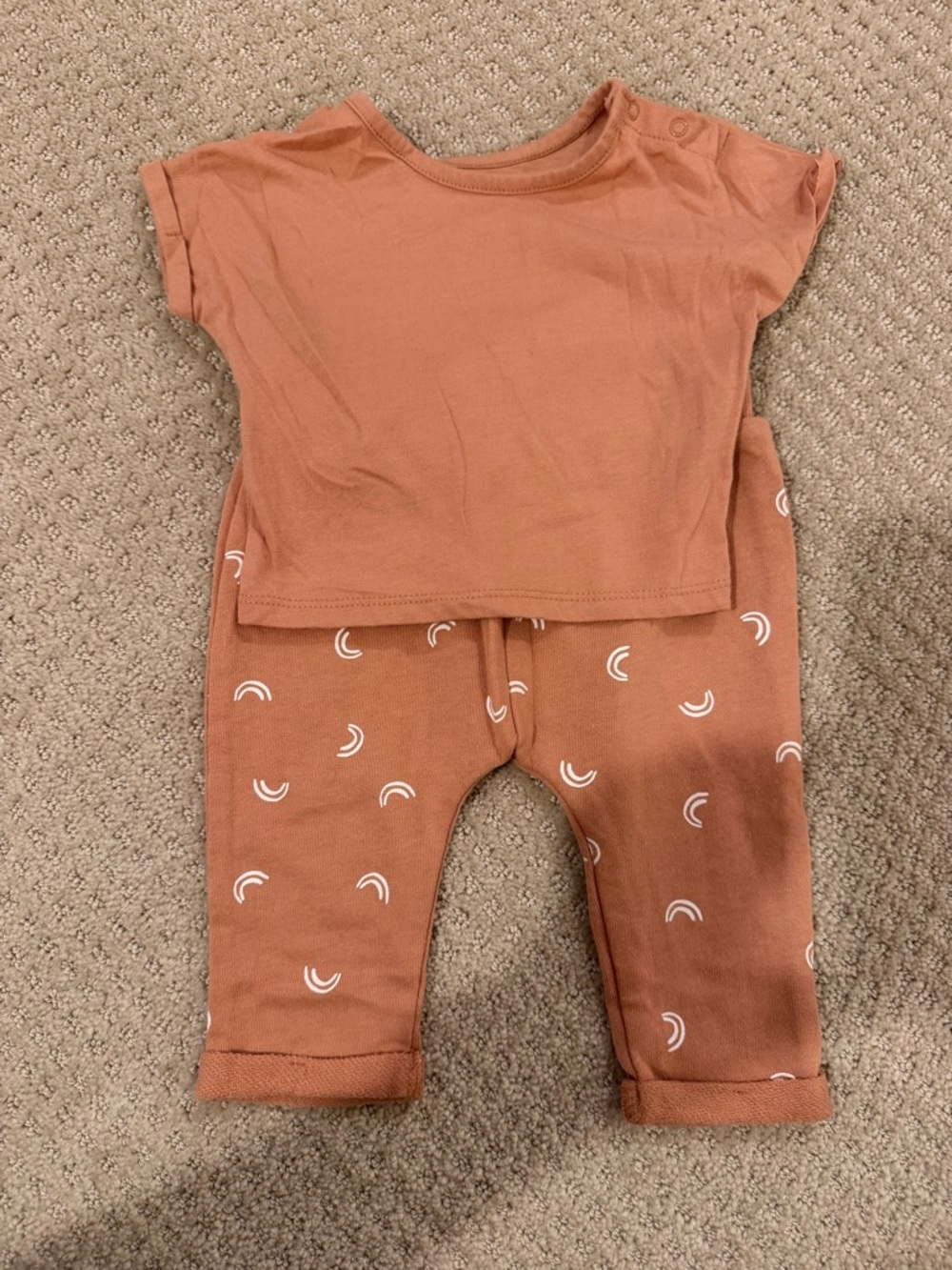 Kids 2-Piece Matching Set in Rust with Crescent Print